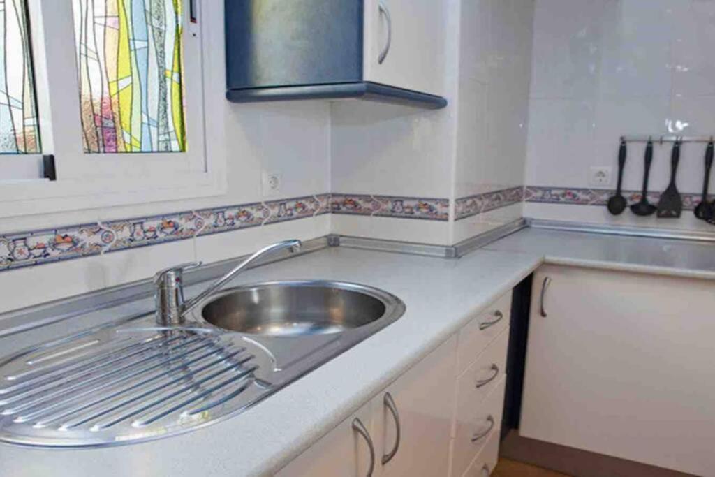 Apartamento A 2 Minutos Andando A La Playa. La Isleta del Moro Luaran gambar